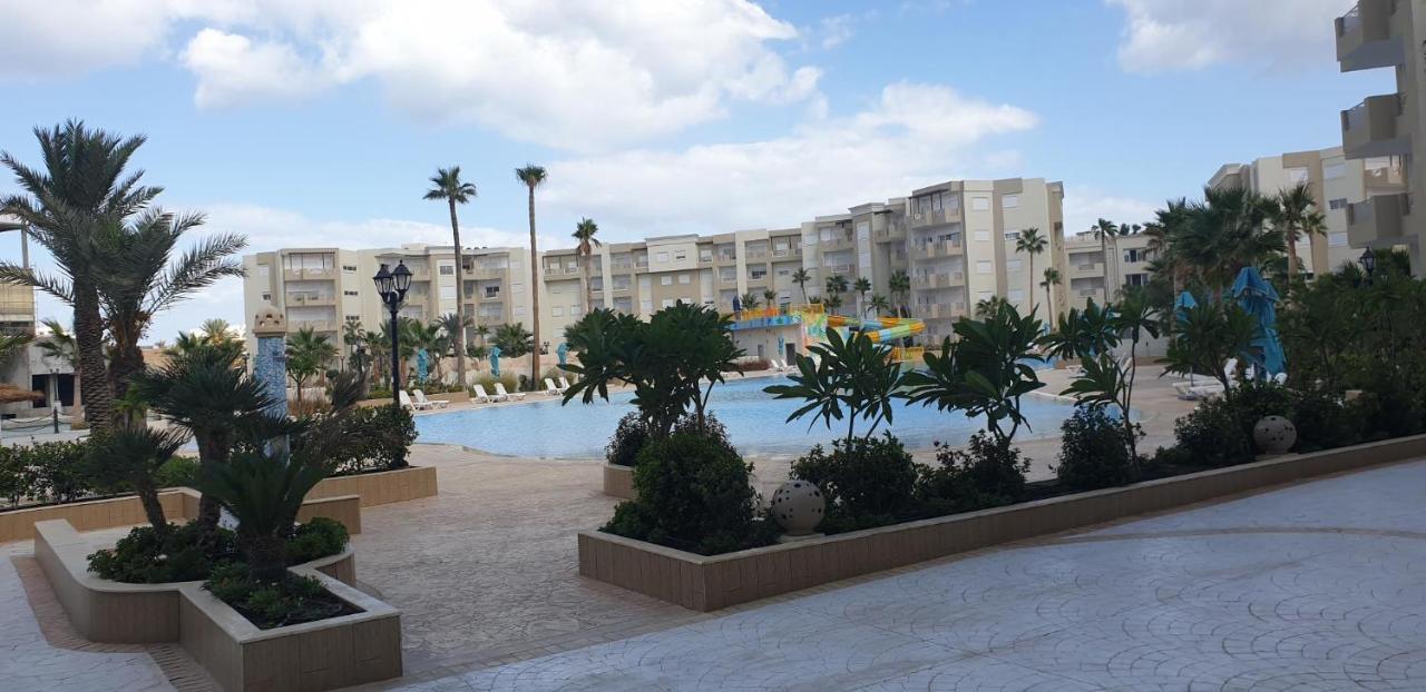 Super Appartement Avec 5 Piscines En Residence Monastir Exterior foto