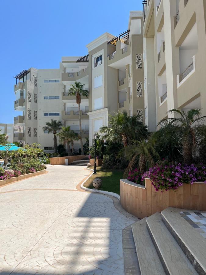 Super Appartement Avec 5 Piscines En Residence Monastir Exterior foto