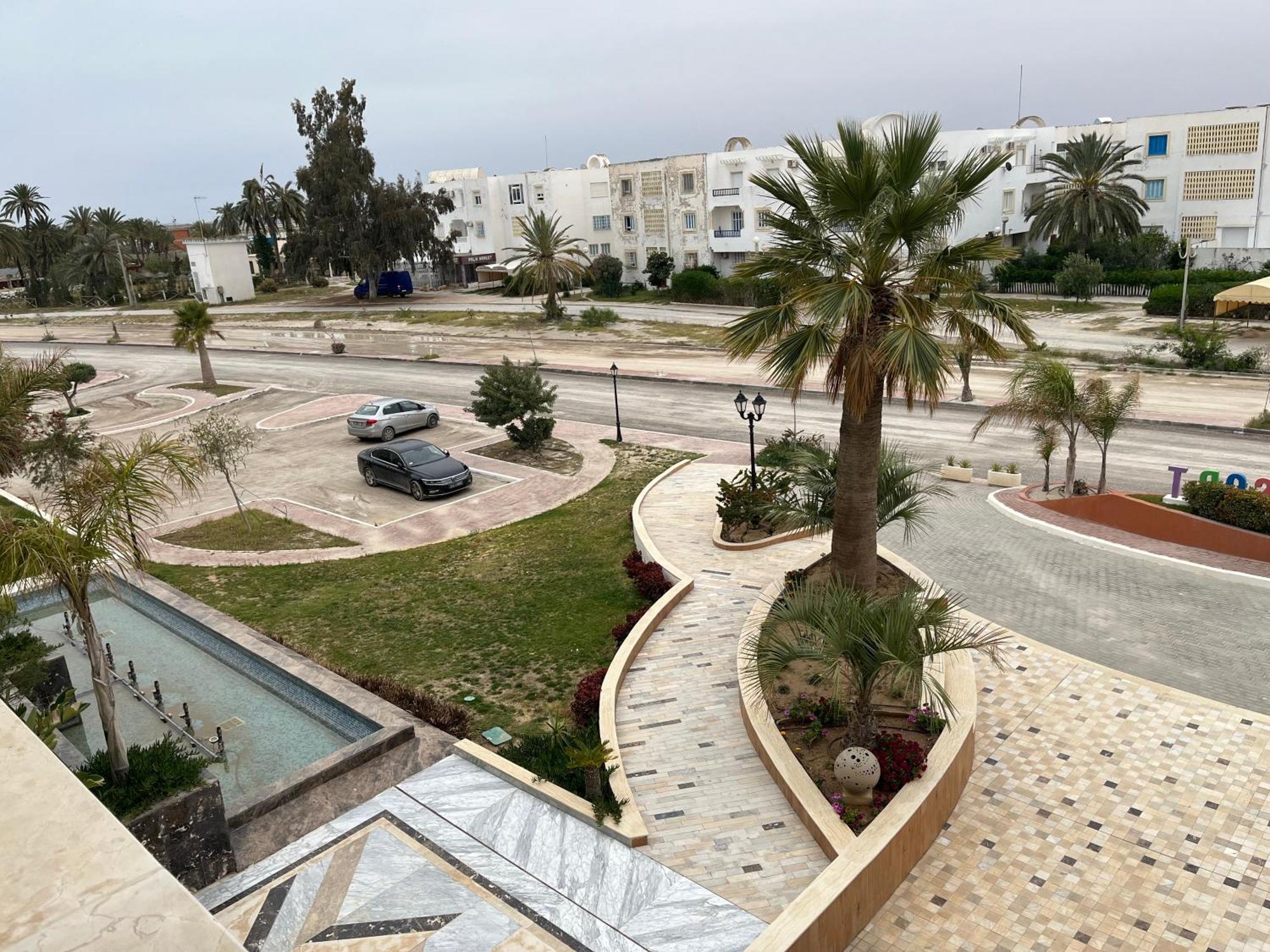 Super Appartement Avec 5 Piscines En Residence Monastir Exterior foto